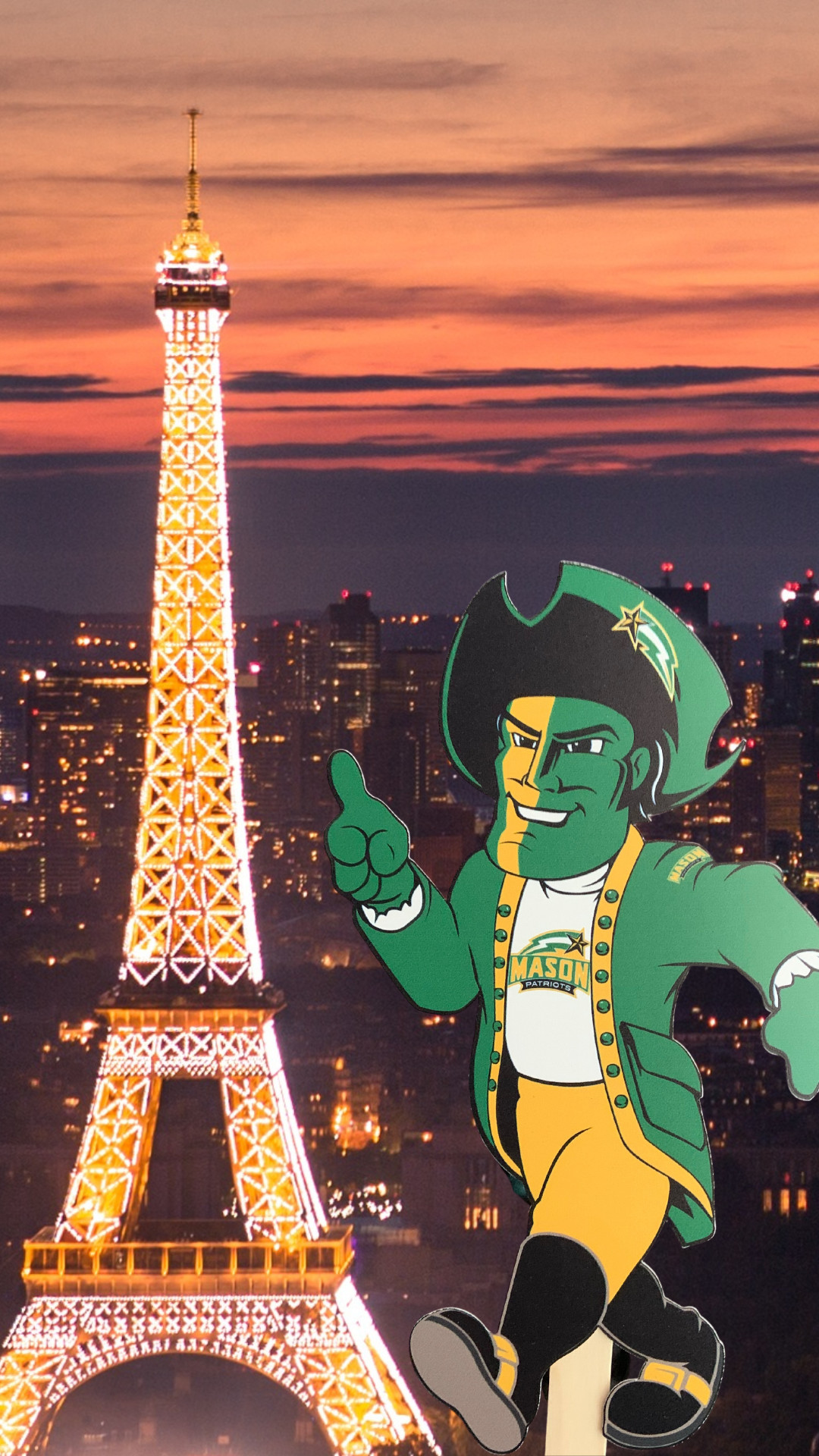 Flat Patriot in front of the Eiffel Tower